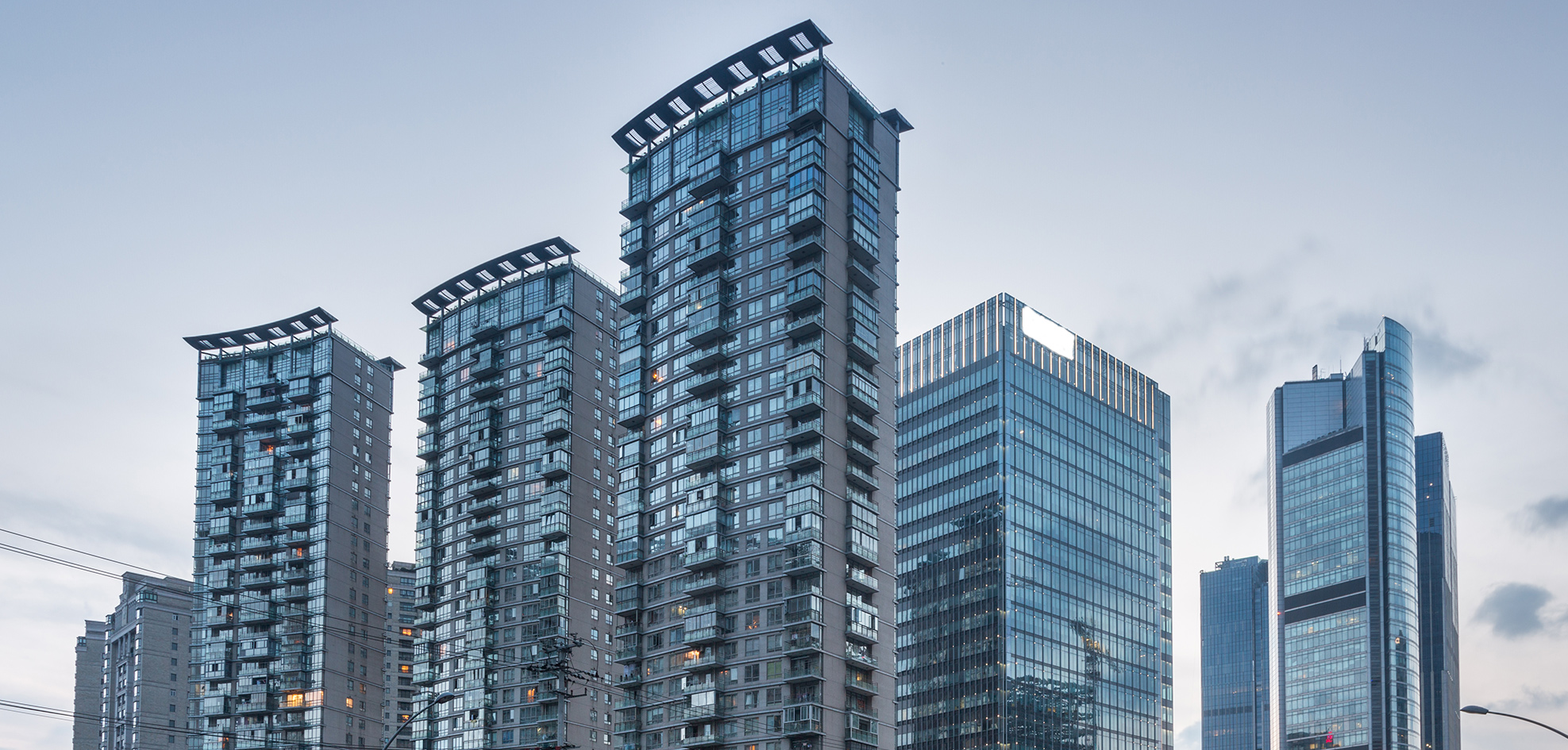 Buy-Commercial-Property-in-Gurgaon--Complete-Investor-Guide-desktop.jpg_-_1Ak0FDsWCk3Q