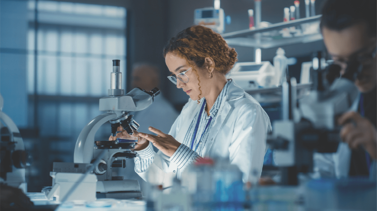 four-44_-_7nIyvxVsgebw